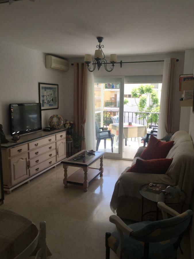 El Piso Fuengirola Bagian luar foto
