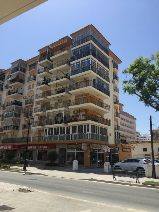 El Piso Fuengirola Bagian luar foto